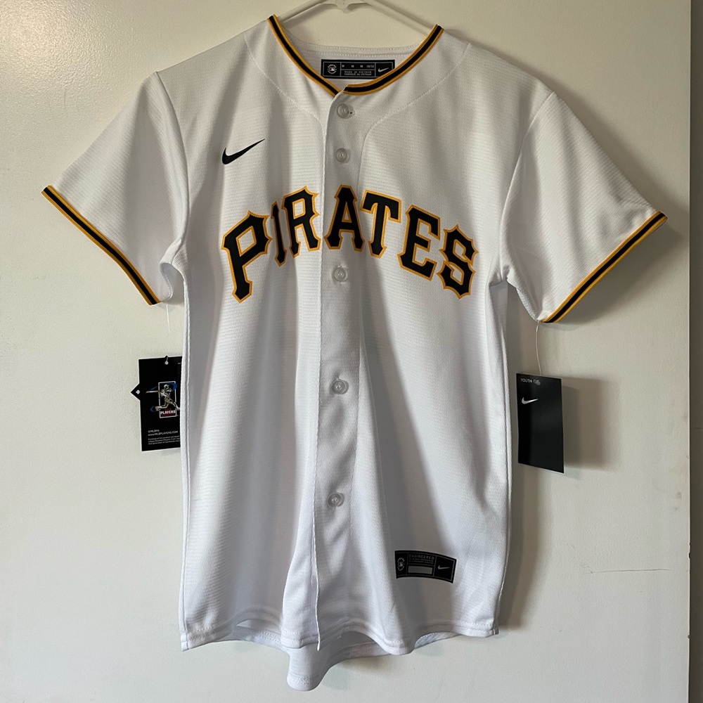 childrens M, Josh Bell